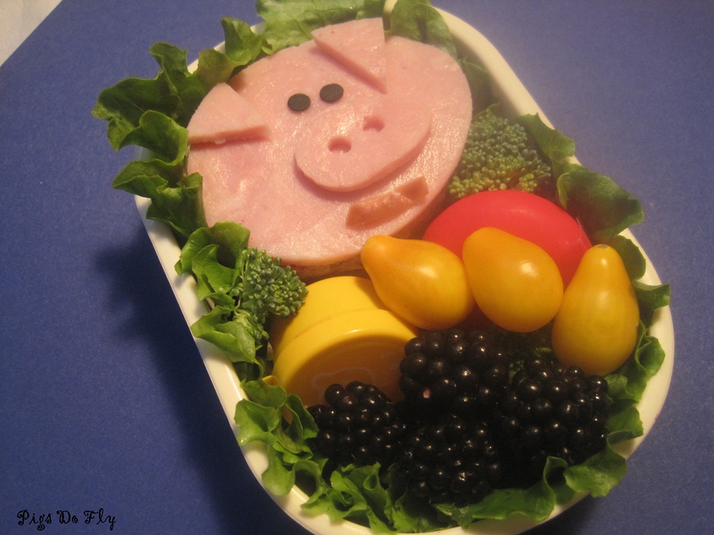 Cute Pig Bento Lunch for Kids - Life on Manitoulin