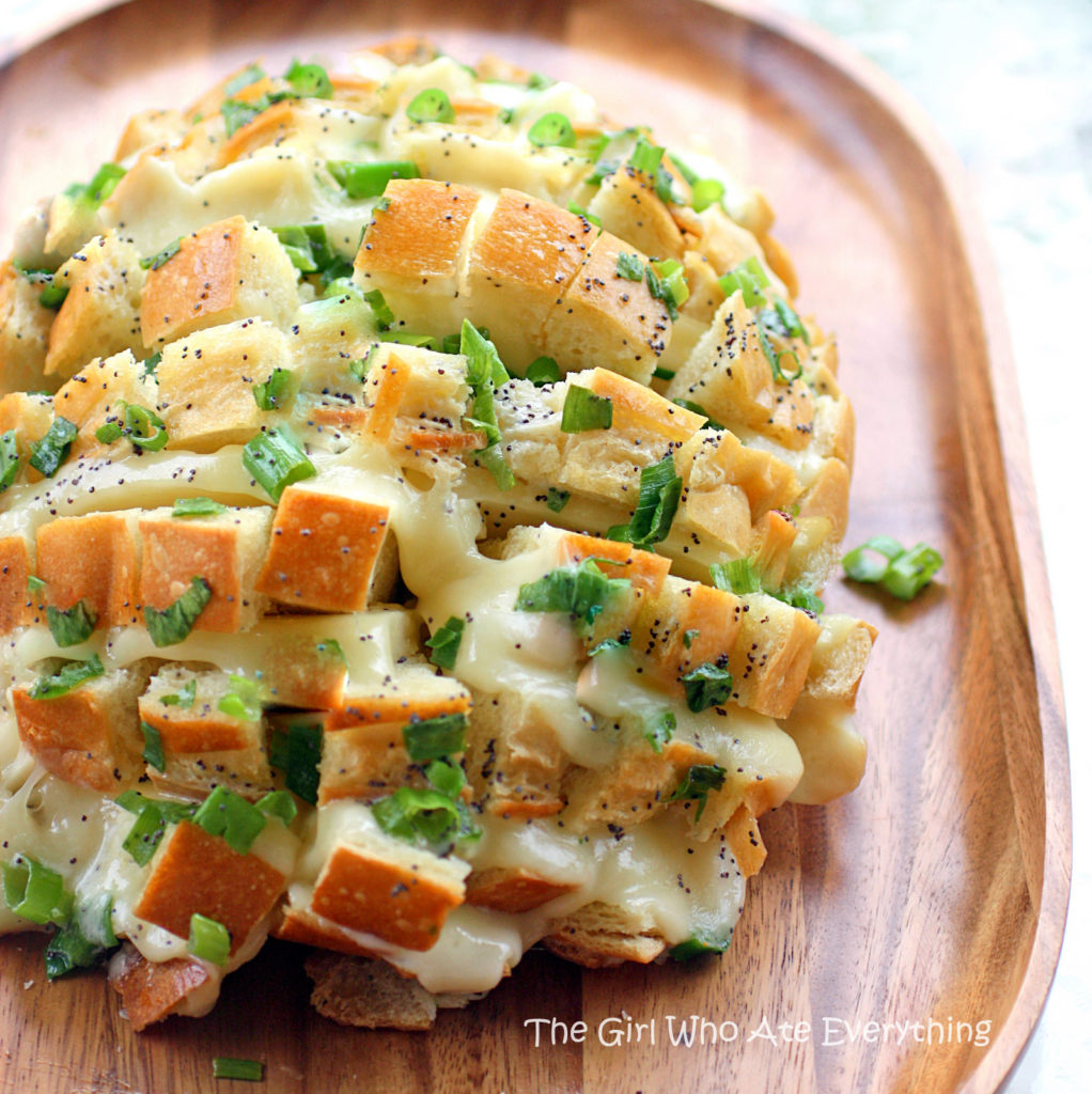Bloomin’ Onion Bread
